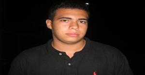 Colombianito25 32 years old I am from Cali/Valle Del Cauca, Seeking Dating Friendship with Woman
